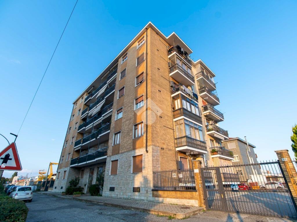 Three-room apartment Via torino, Leini - photo 3