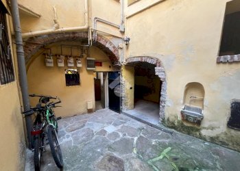 Shop Via Silvio Pellico, Pinerolo - photo 11