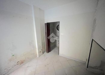 Shop Via Silvio Pellico, Pinerolo - photo 14