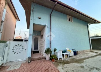 Villa Via Milano, Cattolica - foto 18