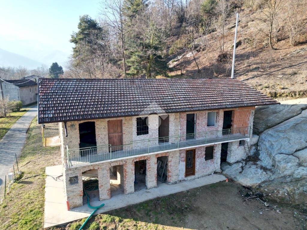 Independent house Via Vecchia della valle, Revello - photo 2