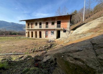 Independent house Via Vecchia della valle, Revello - photo 4