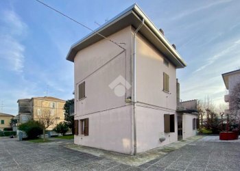 Terraced Villa Via Roma, Rolo - photo 7