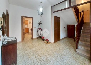 Terraced Villa Via Roma, Rolo - photo 11