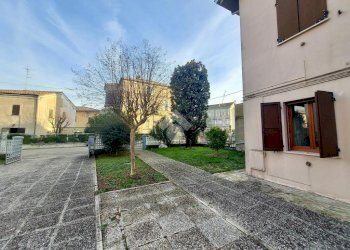 Terraced Villa Via Roma, Rolo - photo 5