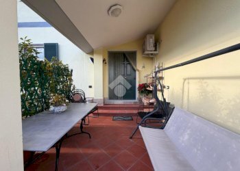 Appartamento Via Eugenio Curiel, Arcola - foto 2