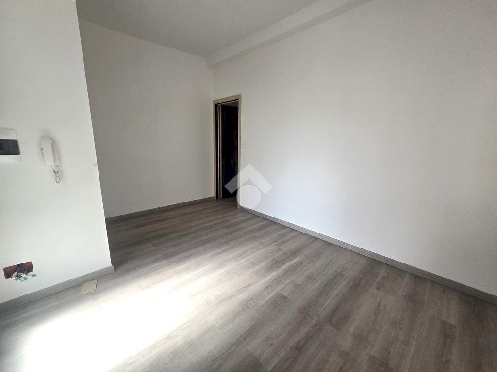 Two-room apartment Viale Porto Bardia, Rimini - photo 1