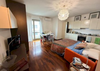 Appartamento Via Paolo Maspero, Milano - foto 8