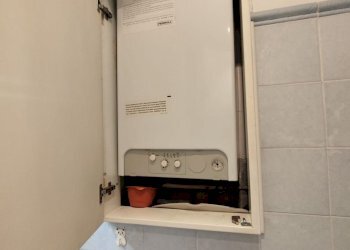 Monolocale piazzetta Jacopo da Varagine, Genova (zona Centro Storico) - foto 9