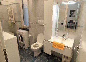 Monolocale piazzetta Jacopo da Varagine, Genova (zona Centro Storico) - foto 11