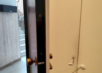 Monolocale piazzetta Jacopo da Varagine, Genova (zona Centro Storico) - foto 19