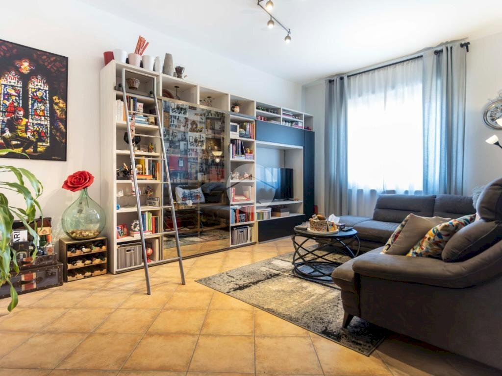 Three-room apartment Via sospello, Torino (neighborhood Borgo Vittoria) - photo 3