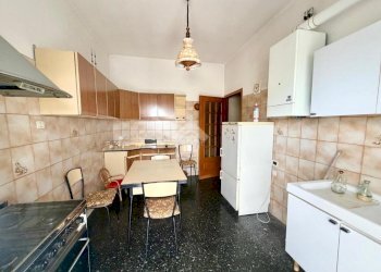 Three-room apartment Via coronata, Genova (neighborhood Coronata) - photo 5