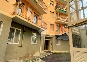 Quadrilocale Via Balestrazzi, Genova (zona Oregina) - foto 22