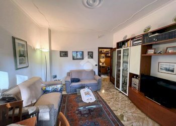 Quadrilocale Via Al Garbo, Genova (zona Rivarolo) - foto 5