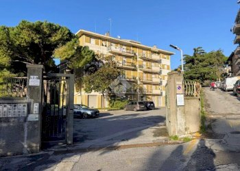 Quadrilocale Via Al Garbo, Genova (zona Rivarolo) - foto 26