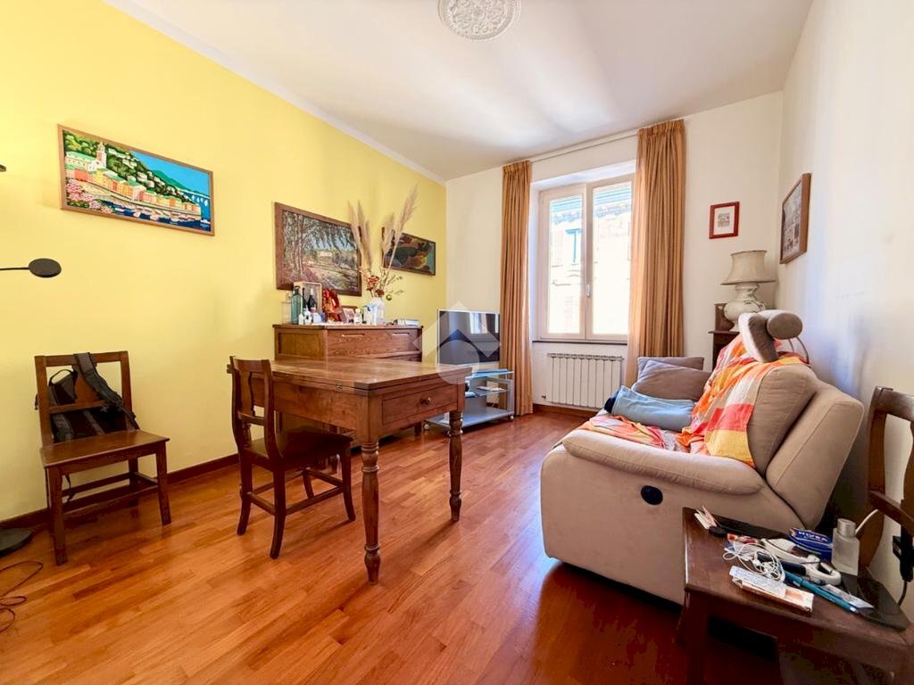 Apartment Via Trebisonda, Genova (neighborhood Foce) - photo 1