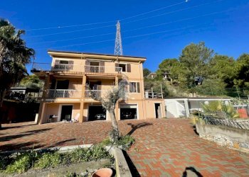 Semi-detached house Via argine destro, Imperia - photo 12