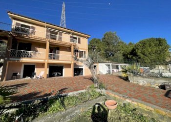 Semi-detached house Via argine destro, Imperia - photo 17