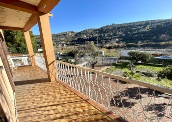 Semi-detached house Via argine destro, Imperia - photo 3