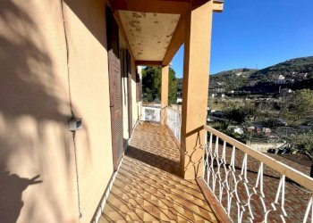 Semi-detached house Via argine destro, Imperia - photo 19