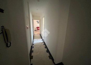 Quadrilocale Via delle Ginestre, Genova (zona Staglieno) - foto 2