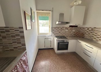 Quadrilocale Via delle Ginestre, Genova (zona Staglieno) - foto 6