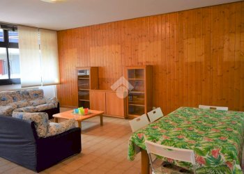 Three-room apartment via campo dei fiori, Novate Milanese - photo 2