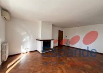 Three-room apartment Forlì - photo 19