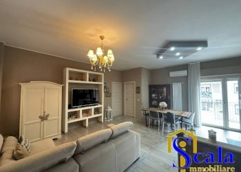 Foto 3 - Four-room apartment via de gasperi, Santa Maria Capua Vetere - photo 3