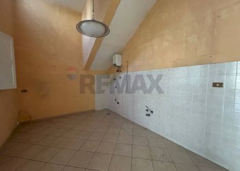 Stanza vuota - Quadrilocale Corso Enrico de Nicola
 
60, Afragola - foto 13