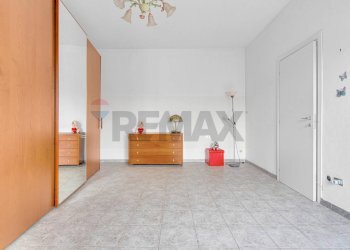 Stanza vuota - Bilocale via Meda
 
10/b, Nerviano - foto 15