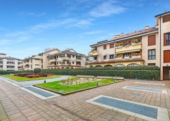 Edificio all\'aperto - Trilocale Via Bazzana Inferiore
 
4, Assago - foto 33