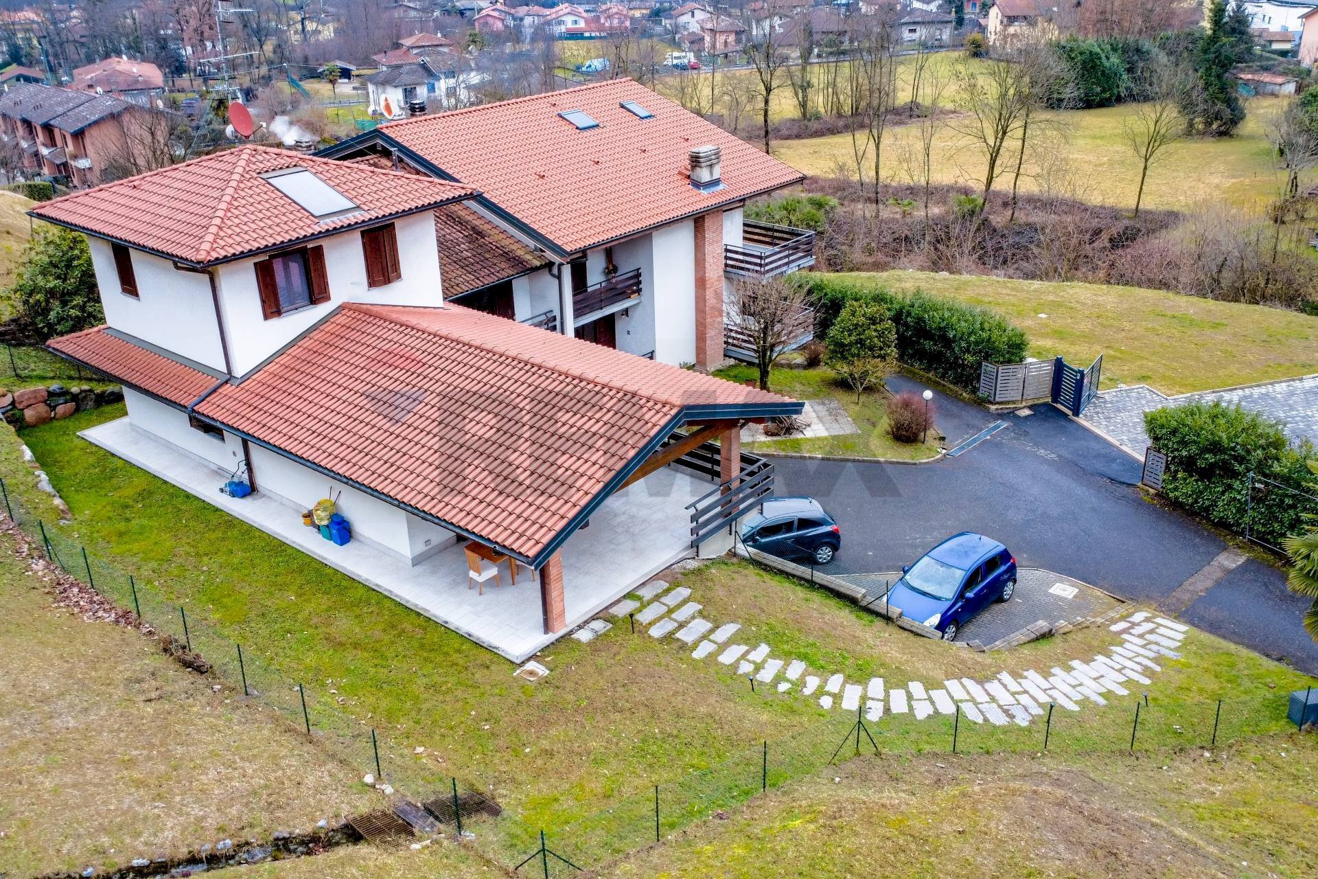 Casa all\'aperto - Semi-detached house Via Piano
 
2/E, Brissago-Valtravaglia - photo 1