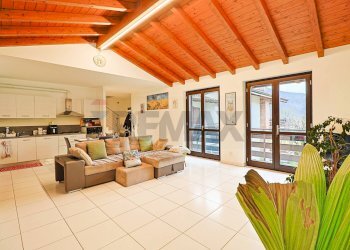 Soggiorno - Casa semi indipendente Via Piano
 
2/E, Brissago-Valtravaglia - foto 3