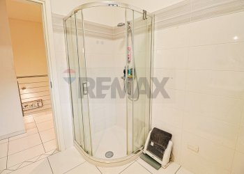 Bagno - Casa semi indipendente Via Piano
 
2/E, Brissago-Valtravaglia - foto 17