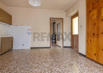 Stanza vuota - Casa indipendente Brugnoni Francesco
 
1, Besozzo - foto 13