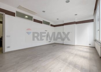 Stanza vuota - Ufficio via Puricelli
 
1, Gallarate - foto 4