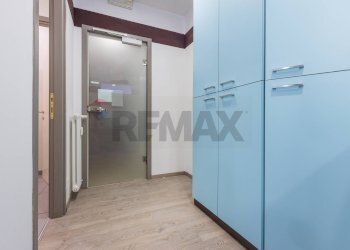 Hall / corridoio - Ufficio via Puricelli
 
1, Gallarate - foto 10