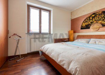 Camera / camera da letto - Trilocale via Vittorio Veneto
 
5/b, Biandronno - foto 15