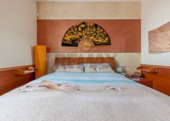 Camera / camera da letto - Trilocale via Vittorio Veneto
 
5/b, Biandronno - foto 16