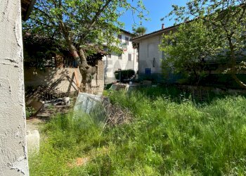 Giardino - Rustico via Monte Rosa
 
12, Mornago - foto 8