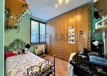 Camera / camera da letto - Appartamento Via Tonale
 
99, Varese - foto 25