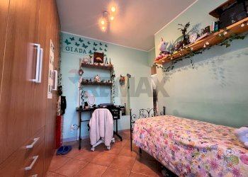 Camera / camera da letto - Appartamento Via Tonale
 
99, Varese - foto 26