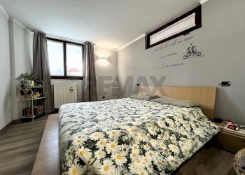 Camera / camera da letto - Appartamento Via Tonale
 
99, Varese - foto 29