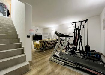 Palestra - Appartamento Via Tonale
 
99, Varese - foto 36