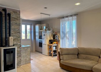 Soggiorno - Trilocale via G. Matteotti
 
83, Arcisate - foto 8