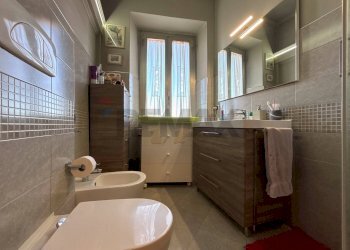 Bagno - Trilocale via G. Matteotti
 
83, Arcisate - foto 16