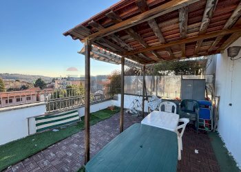 Terrazza - Trilocale via G. Matteotti
 
83, Arcisate - foto 24