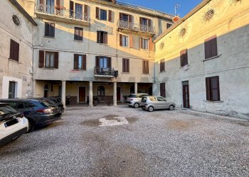 Edificio all\'aperto - Trilocale via G. Matteotti
 
83, Arcisate - foto 26